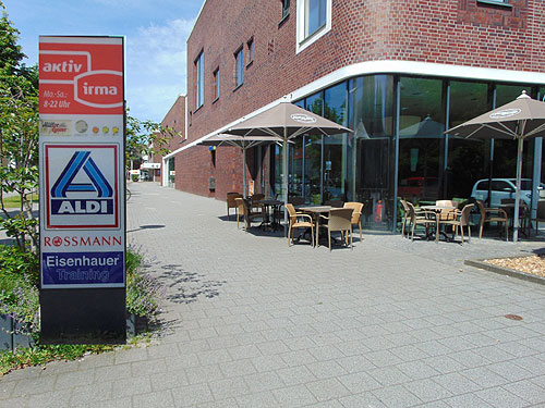 Unternehmen Alexanderstrasse Fotomontage: Dieter Niebisch